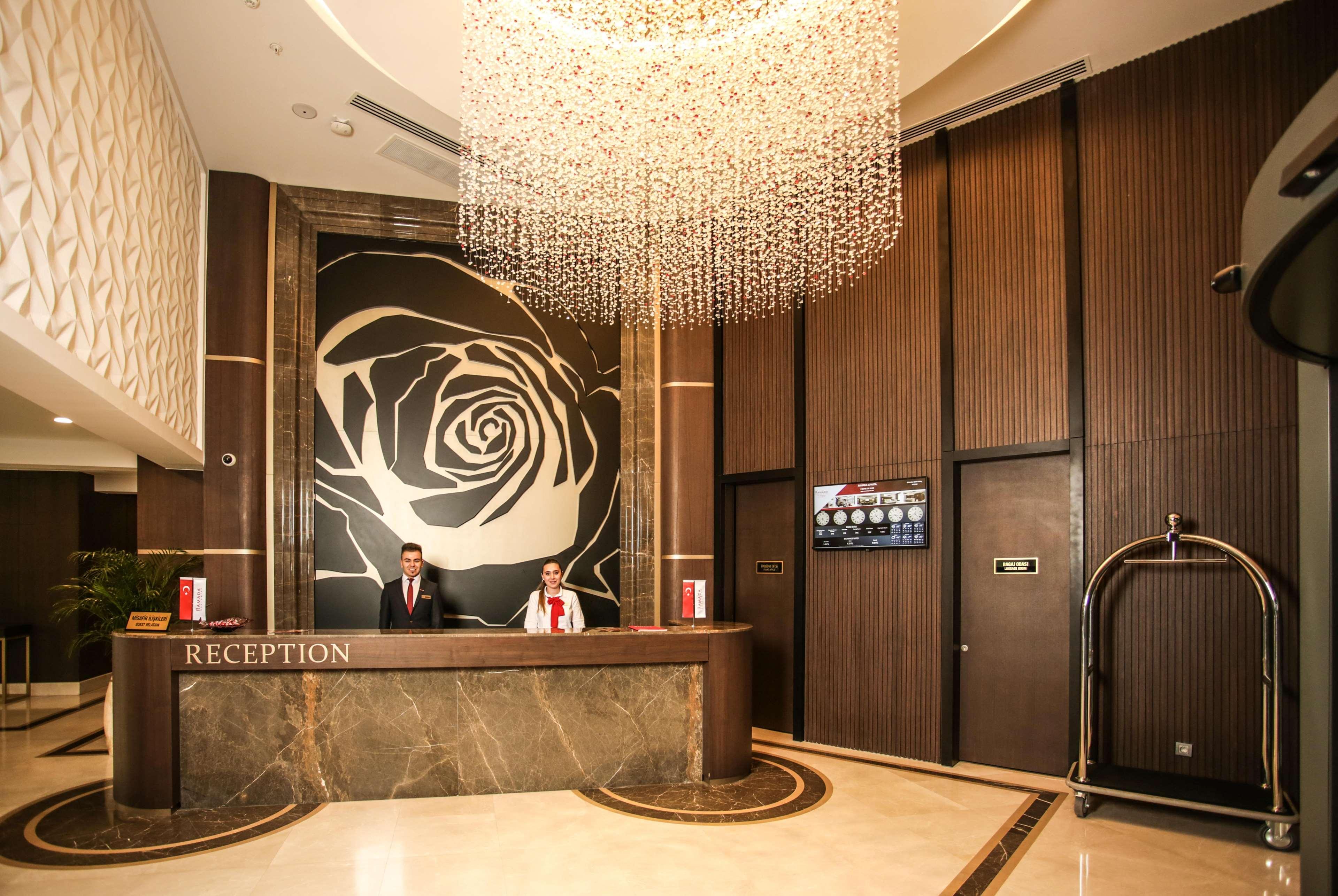 Ramada By Wyndham Isparta Eksteriør bilde