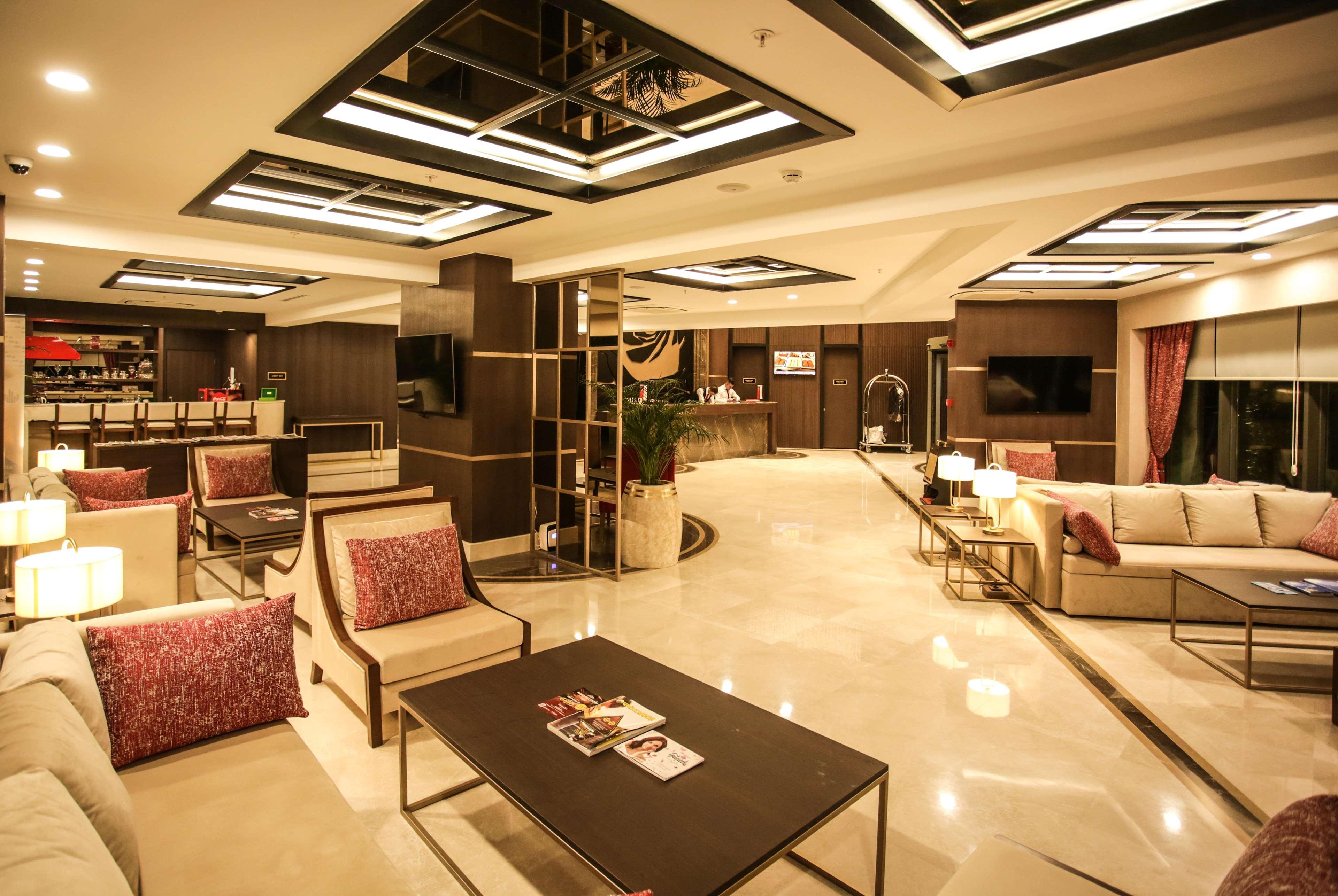 Ramada By Wyndham Isparta Eksteriør bilde