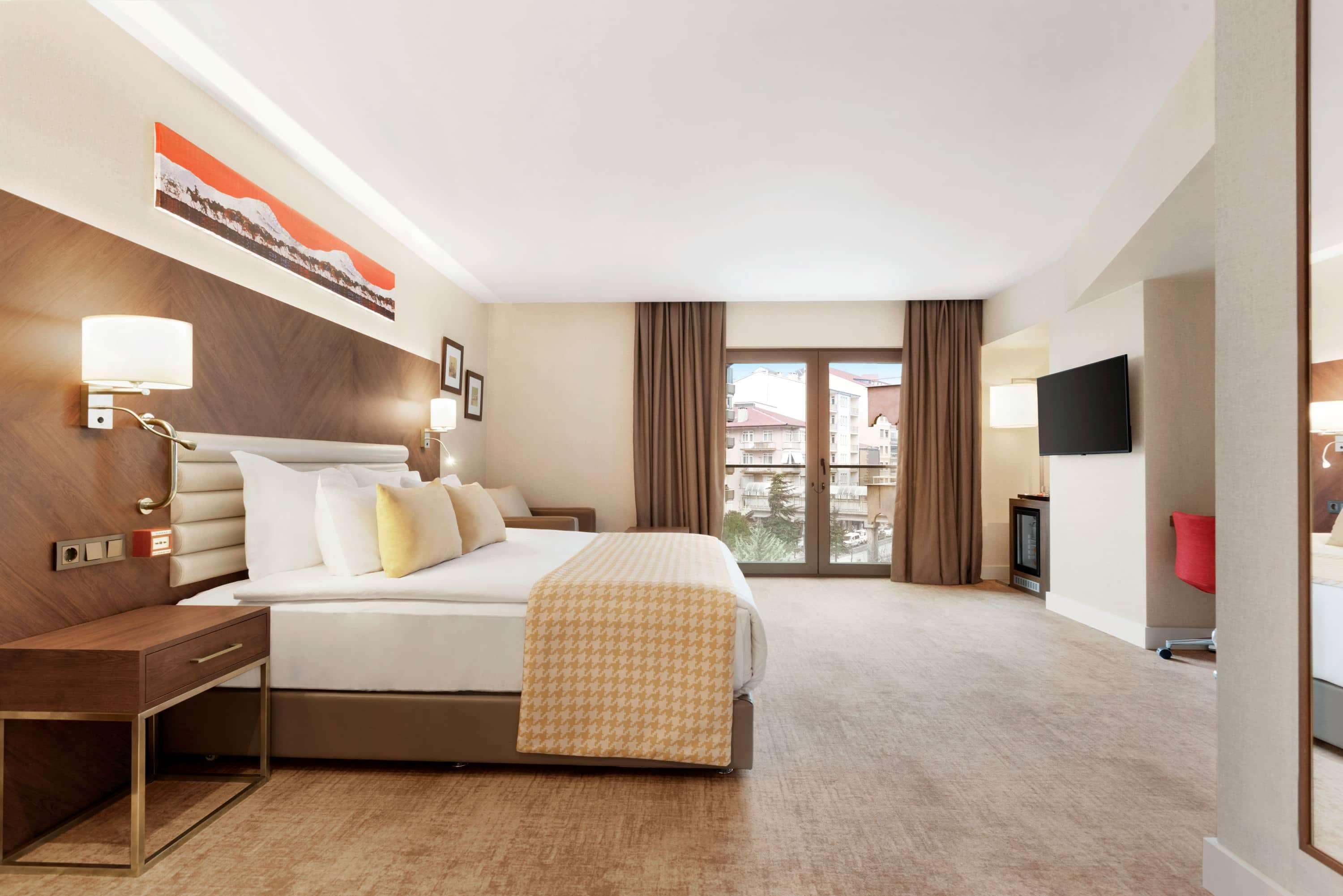 Ramada By Wyndham Isparta Eksteriør bilde