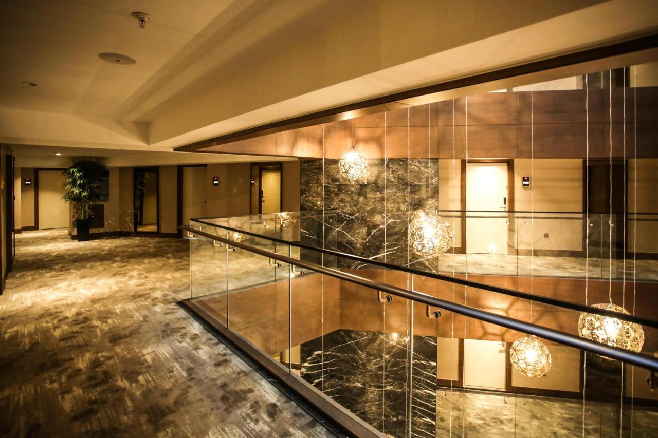 Ramada By Wyndham Isparta Eksteriør bilde