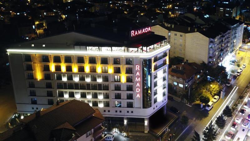 Ramada By Wyndham Isparta Eksteriør bilde