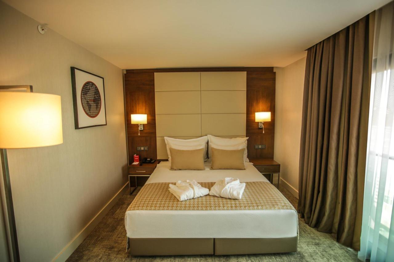 Ramada By Wyndham Isparta Eksteriør bilde