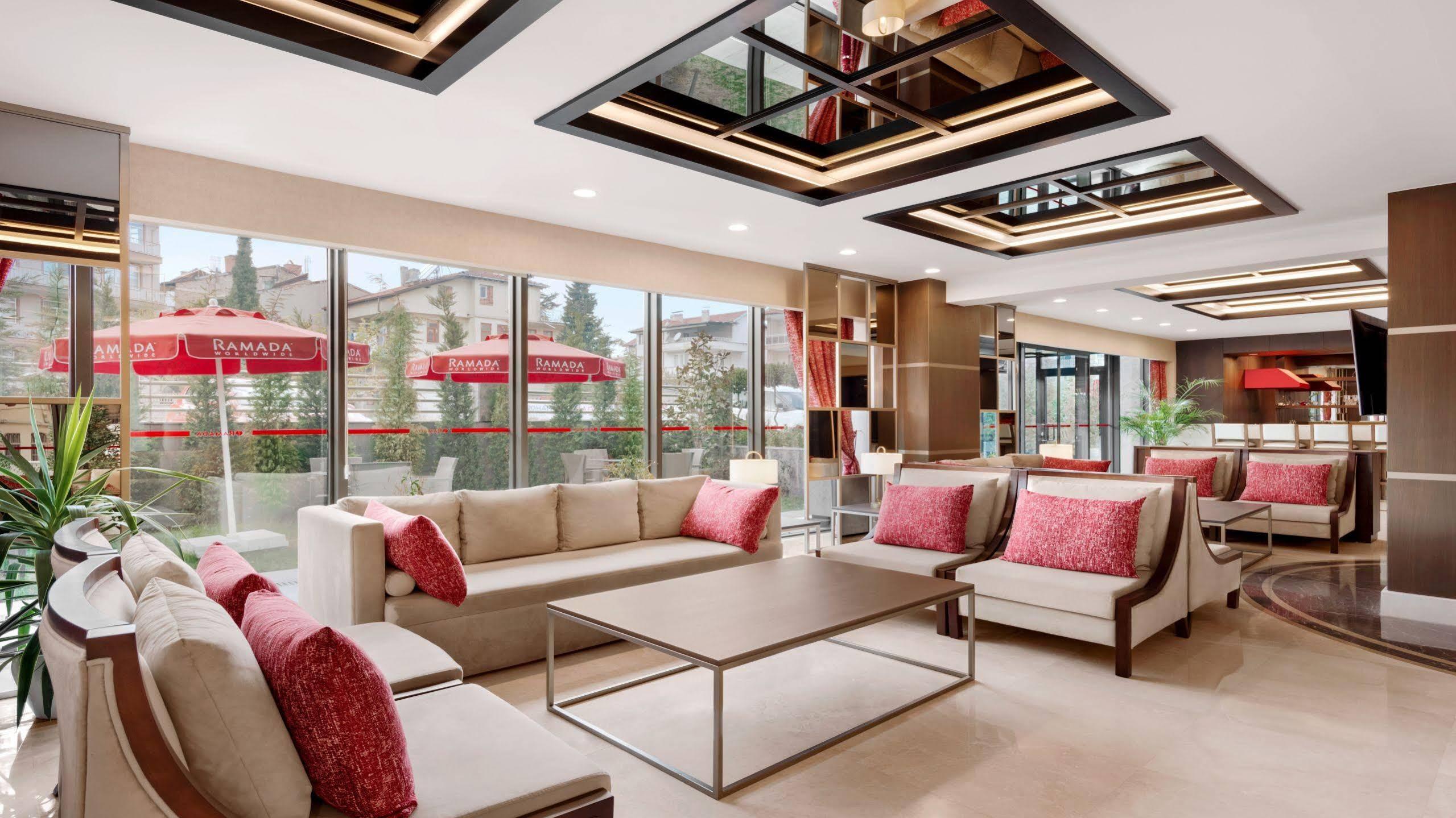 Ramada By Wyndham Isparta Eksteriør bilde